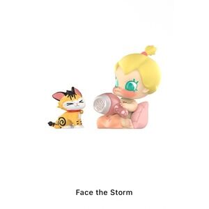 Pop Mart Baby Molly & Baby‎ Tabby Series - Face The Storm Figurine